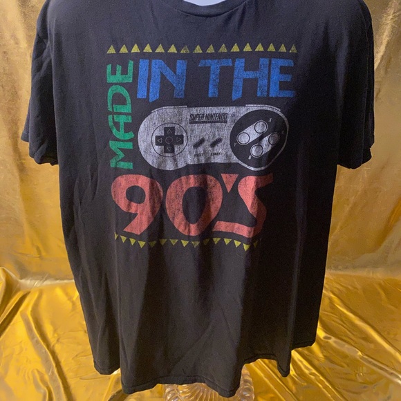 Super Nintendo Graphic Tee - Picture 3 of 3